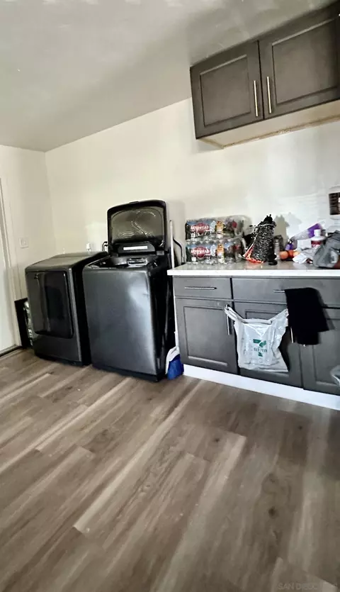 8210 Palm St, Lemon Grove, CA 91945 photo 4