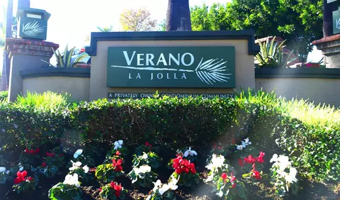 7545 Charmant Dr #1201, San Diego, CA 92122