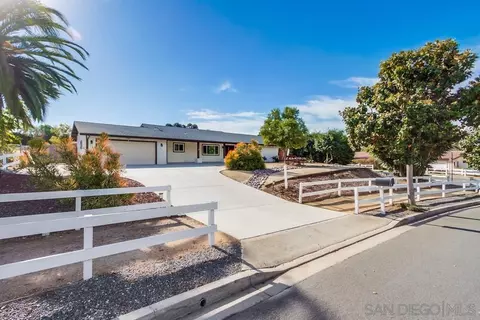 Exterior - 5847 Jeffries Ranch Rd, Oceanside, CA 92057 photo 3 of 15