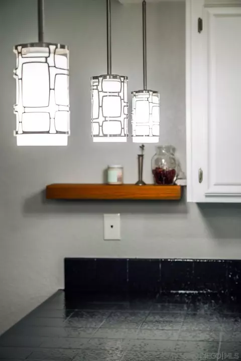 Kitchen - 5847 Jeffries Ranch Rd, Oceanside, CA 92057 photo 4 of 4