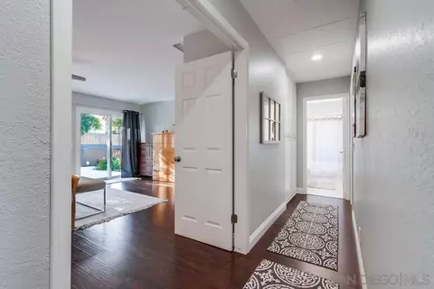 Entry Way - 5847 Jeffries Ranch Rd, Oceanside, CA 92057 photo 2 of 2