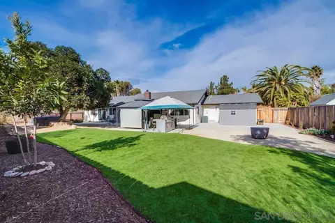 Exterior - 5847 Jeffries Ranch Rd, Oceanside, CA 92057 photo 12 of 15