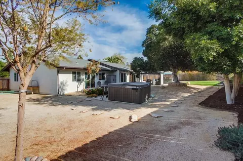 Exterior - 5847 Jeffries Ranch Rd, Oceanside, CA 92057 photo 7 of 15