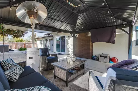 Exterior - 5847 Jeffries Ranch Rd, Oceanside, CA 92057 photo 10 of 15