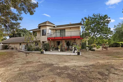 Exterior - 2109 Old Bridge Rd, Riverside, CA 92506 photo 14 of 17
