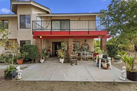 Exterior - 2109 Old Bridge Rd, Riverside, CA 92506 photo 15 of 17