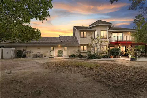 Exterior - 2109 Old Bridge Rd, Riverside, CA 92506 photo 1 of 17