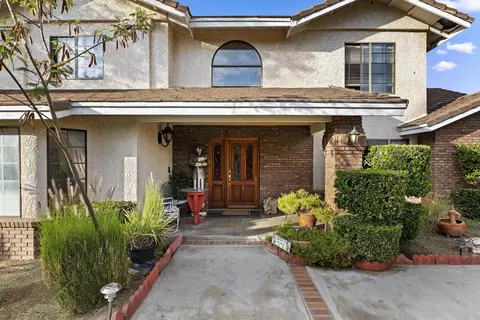 Exterior - 2109 Old Bridge Rd, Riverside, CA 92506 photo 8 of 17