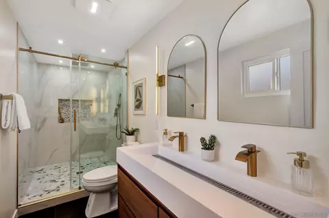 Bath - 13328 Silver Lake Dr, Poway, CA 92064 photo 1 of 2