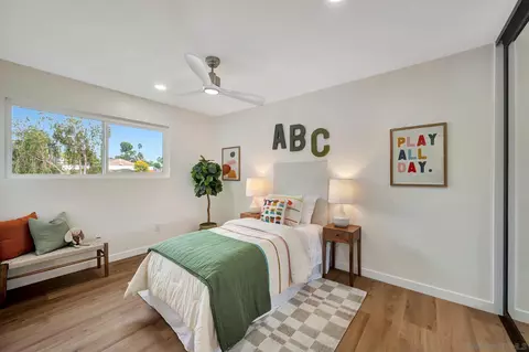 Bedroom - 13328 Silver Lake Dr, Poway, CA 92064 photo 5 of 6