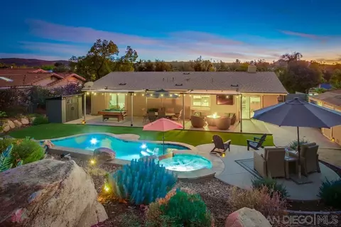 25328 Poderio Dr, Ramona, CA 92065