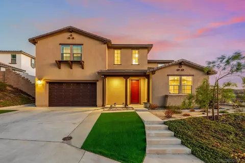 2401 Monroe Pl, Escondido, CA 92027