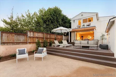 2025 Venice, San Diego, CA 92107