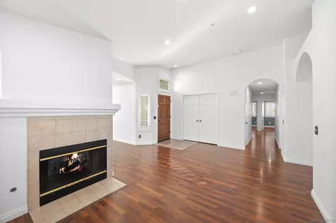 8514 Mesa Heights Rd, Santee, CA 92071 photo 6