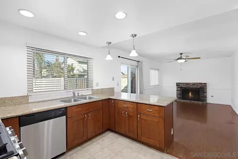 10148 E Glendon Cir, Santee, CA 92071 photo 12
