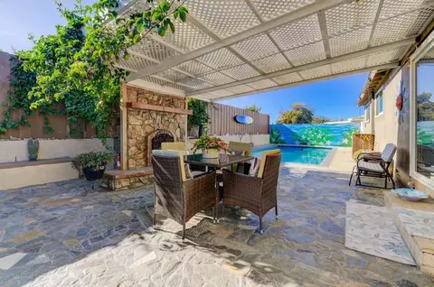 7111 Malta St, San Diego, CA 92111
