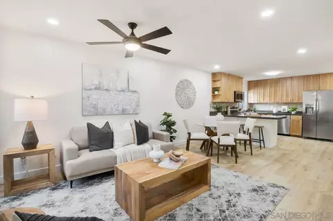 1127 Thomas Ave #12, San Diego, CA 92109