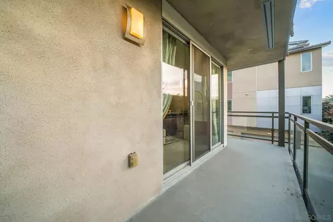 Exterior - 612 Rockefeller, Irvine, CA 92612 photo 5 of 12