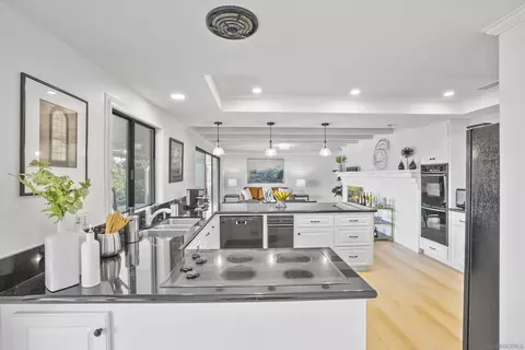 Kitchen - 174 Via De Casa, Fallbrook, CA 92028 photo 1 of 8