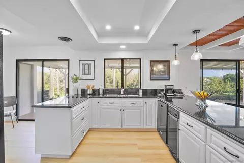 Kitchen - 174 Via De Casa, Fallbrook, CA 92028 photo 8 of 8