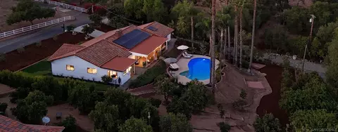 View/Area - 174 Via De Casa, Fallbrook, CA 92028 photo 4 of 4