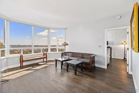 700 W Harbor Dr #1003, San Diego, CA 92101