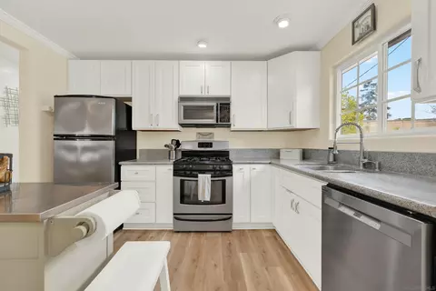 Kitchen - 9515 Domer Rd, Santee, CA 92071 photo 2 of 4
