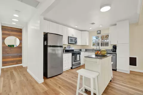 Kitchen - 9515 Domer Rd, Santee, CA 92071 photo 4 of 4