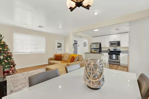 Dining - 9515 Domer Rd, Santee, CA 92071 photo 2 of 3