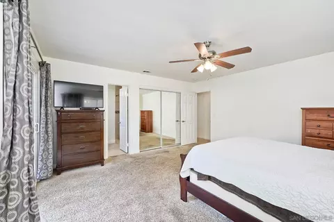 725 W College St, Fallbrook, CA 92028 photo 23