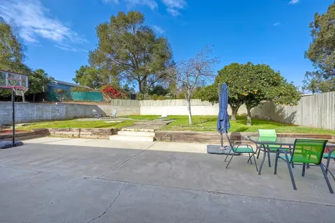 725 W College St, Fallbrook, CA 92028 photo 27