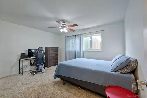 725 W College St, Fallbrook, CA 92028 photo 20