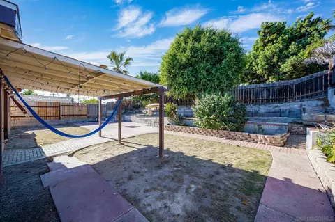 Exterior - 740 Melrose Pl, Vista, CA 92083 photo 6 of 9
