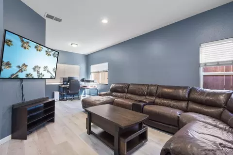 3510 Silktree Ter, San Diego, CA 92113 photo 6