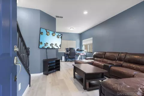 3510 Silktree Ter, San Diego, CA 92113 photo 5