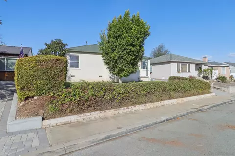 Exterior - 8646 Washington Ave, La Mesa, CA 91942 photo 3 of 17