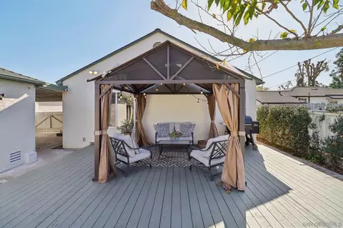 Exterior - 8646 Washington Ave, La Mesa, CA 91942 photo 13 of 17