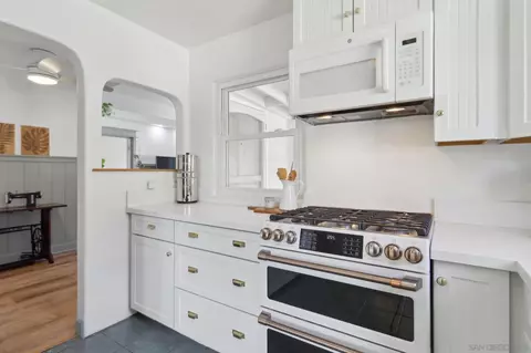 Kitchen - 8646 Washington Ave, La Mesa, CA 91942 photo 3 of 4