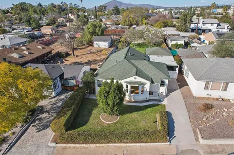 View/Area - 8646 Washington Ave, La Mesa, CA 91942 photo 1 of 6