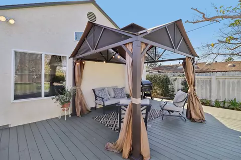 Exterior - 8646 Washington Ave, La Mesa, CA 91942 photo 12 of 17