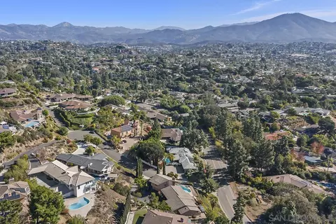 4720 Divine Way, La Mesa, CA 91941 photo 24