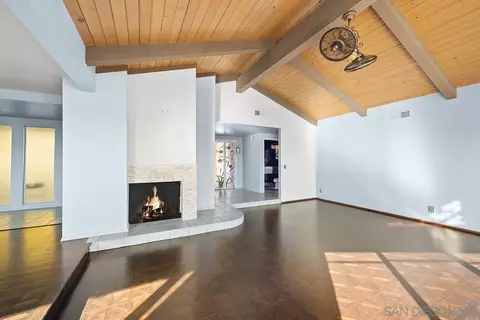 4720 Divine Way, La Mesa, CA 91941 photo 9
