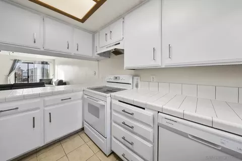 1164 Decker St #D, El Cajon, CA 92019