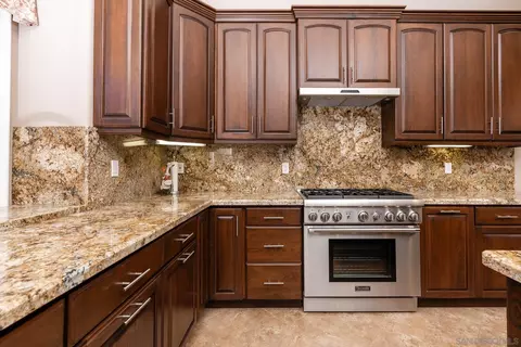 Kitchen - 15416 Harrow Ln, Poway, CA 92064 photo 2 of 8