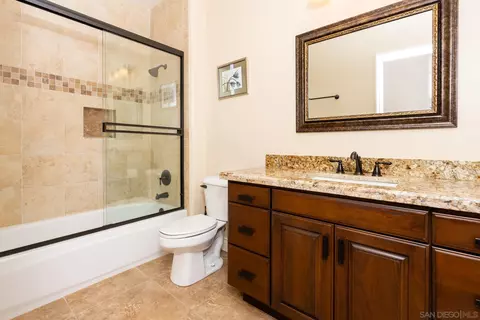 Bath - 15416 Harrow Ln, Poway, CA 92064 photo 8 of 9