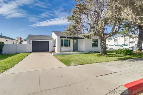 Exterior - 156 Fourth Ave, Chula Vista, CA 91910 photo 4 of 12