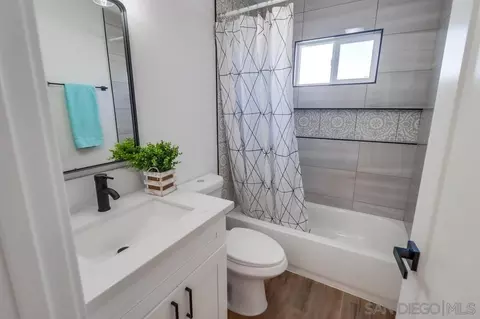 Bath - 156 Fourth Ave, Chula Vista, CA 91910 photo 2 of 4