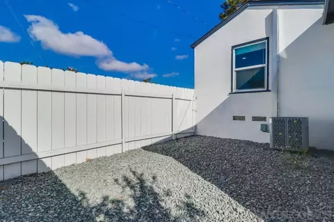 Exterior - 156 Fourth Ave, Chula Vista, CA 91910 photo 10 of 12