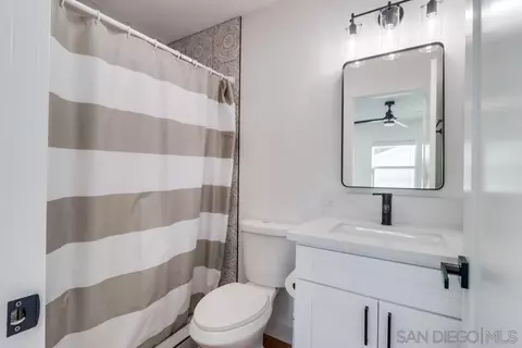 Bath - 156 Fourth Ave, Chula Vista, CA 91910 photo 3 of 4