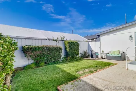 Exterior - 156 Fourth Ave, Chula Vista, CA 91910 photo 9 of 12